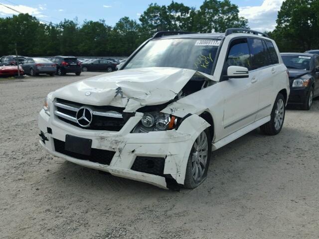 WDCGG8HBXAF348931 - 2010 MERCEDES-BENZ GLK 350 4M WHITE photo 2