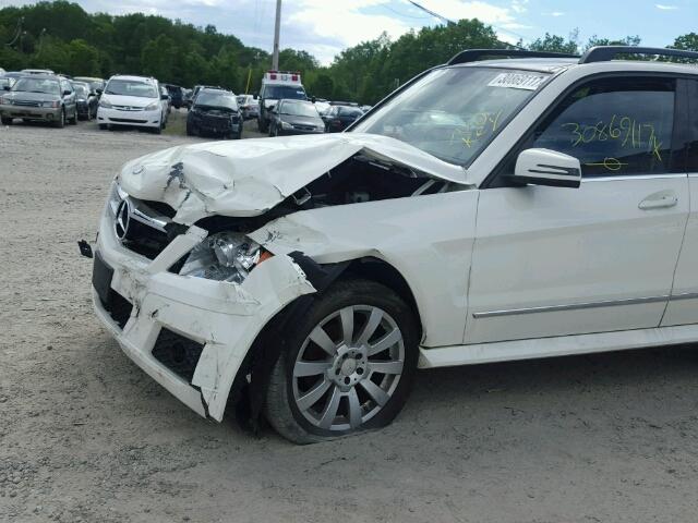 WDCGG8HBXAF348931 - 2010 MERCEDES-BENZ GLK 350 4M WHITE photo 9