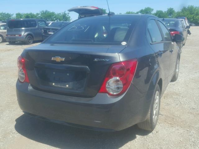 1G1JA5SGXG4154185 - 2016 CHEVROLET SONIC LS GRAY photo 4