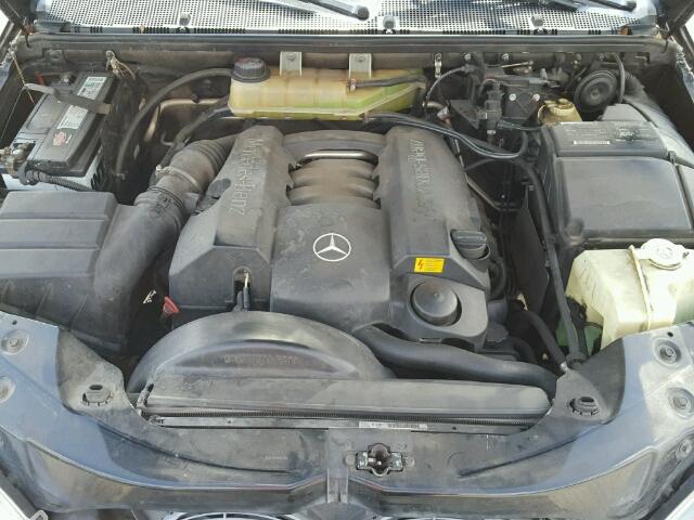 4JGAB54E72A304484 - 2002 MERCEDES-BENZ ML 320 BLACK photo 7