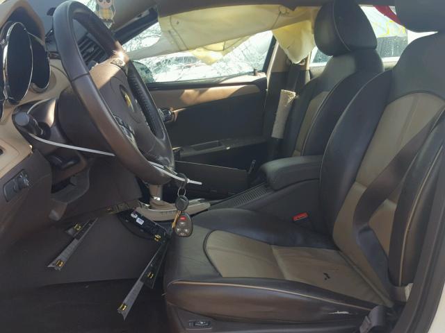 1G1ZE5E70BF295301 - 2011 CHEVROLET MALIBU LTZ 白色 照片 5