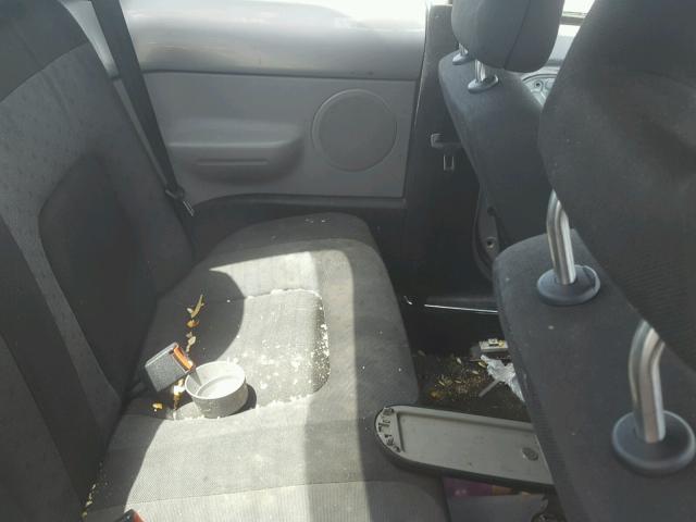 3VWCC21C2YM447007 - 2000 VOLKSWAGEN NEW BEETLE 银色 照片 6