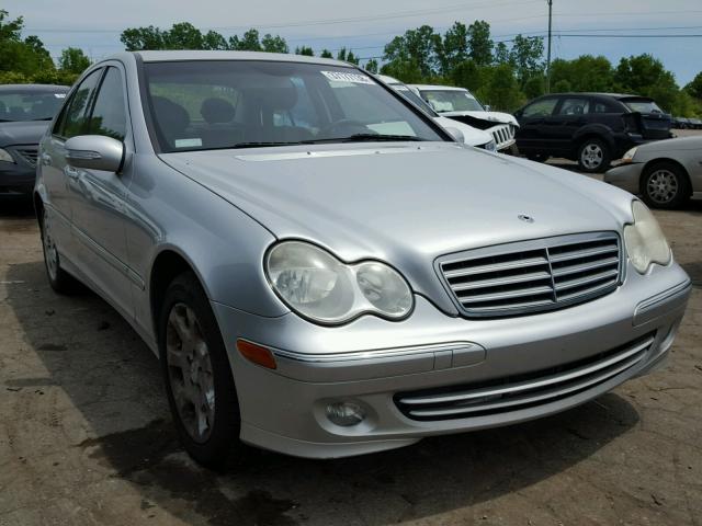 WDBRF81J05F645262 - 2005 MERCEDES-BENZ C 240 4MAT SILVER photo 1