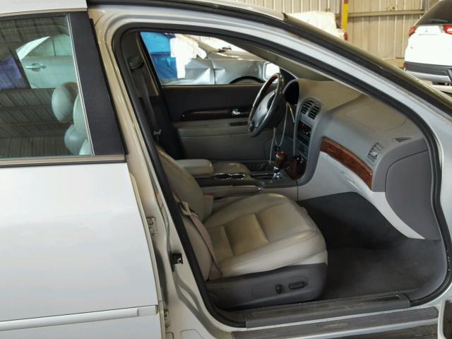 1LNHM86S82Y660608 - 2002 LINCOLN LS 银色 照片 5