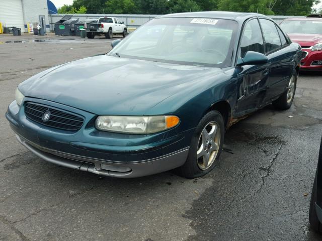 2G4WF5519Y1296493 - 2000 BUICK REGAL GS GREEN photo 2