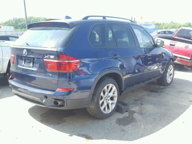 5UXZV4C55CL745254 - 2012 BMW X5 XDRIVE3 BLUE photo 4