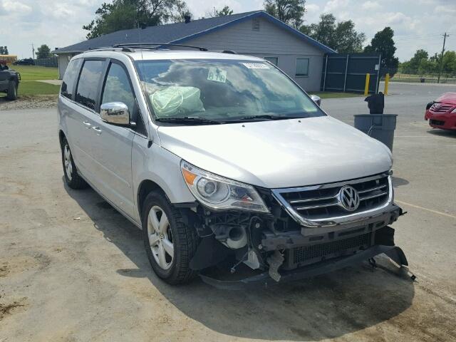 2V8HW64X09R556246 - 2009 VOLKSWAGEN ROUTAN SEL SILVER photo 1