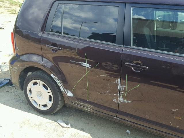 JTLZE4FE5DJ042672 - 2013 TOYOTA SCION XB Kastanienbraun Foto 9