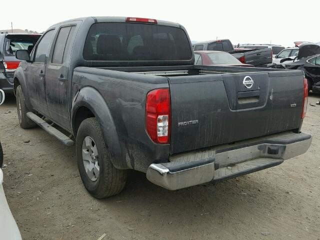 1N6AD07U78C429340 - 2008 NISSAN FRONTIER C GRAY photo 3