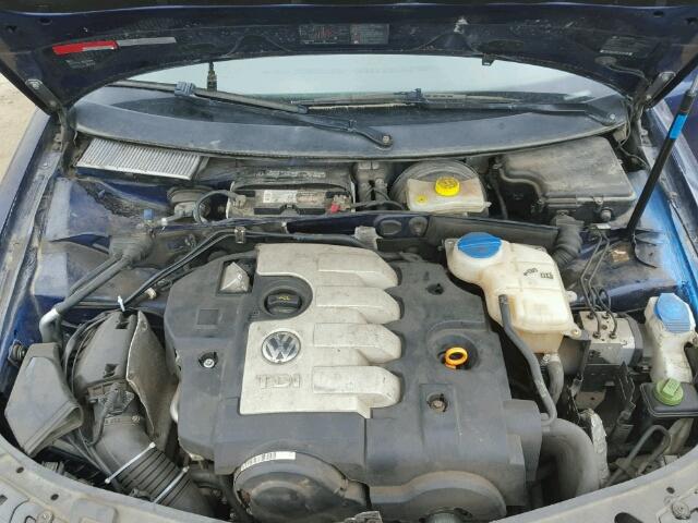 WVWAE63B65P045657 - 2005 VOLKSWAGEN PASSAT GLS BLUE photo 7