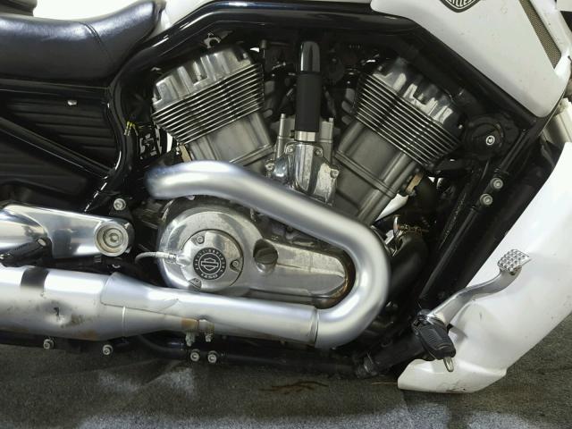 1HD1HPH15GC804868 - 2016 HARLEY-DAVIDSON VRSCF VROD WHITE photo 11