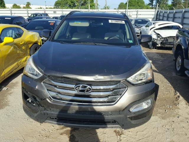 5XYZU3LB3DG014338 - 2013 HYUNDAI SANTA FE S BROWN photo 9