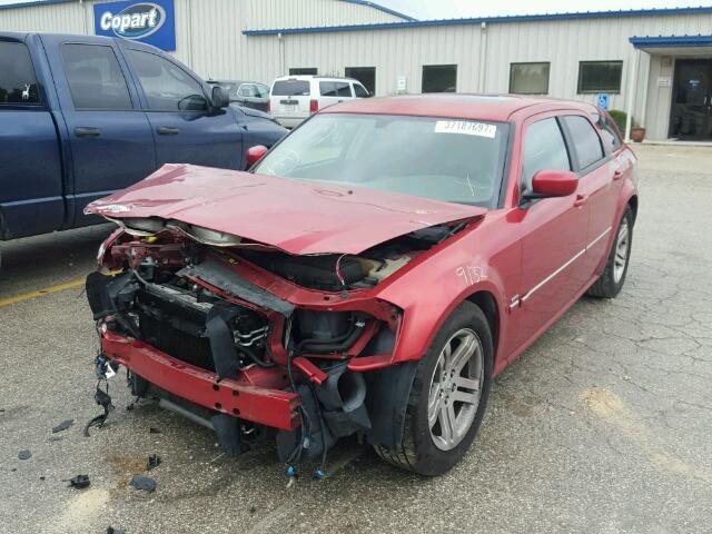 2D4GV58205H128117 - 2005 DODGE MAGNUM R/T MAROON photo 2