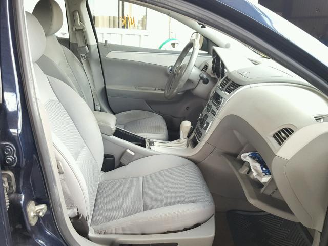 1G1ZB5E19BF140685 - 2011 CHEVROLET MALIBU LS BLUE photo 5
