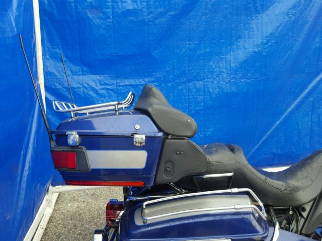 1HD1FC4137Y686665 - 2007 HARLEY-DAVIDSON FLHTCUI Көк фото 6