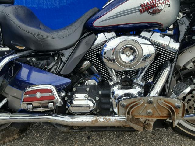 1HD1FC4137Y686665 - 2007 HARLEY-DAVIDSON FLHTCUI BLUE photo 7