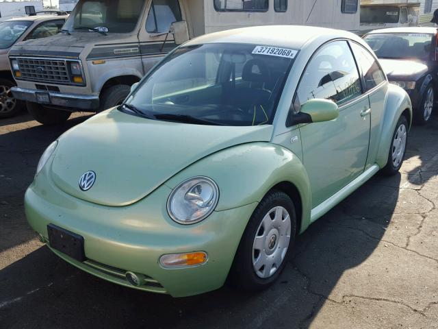 3VWCK21C91M442945 - 2001 VOLKSWAGEN NEW BEETLE 绿色 照片 2