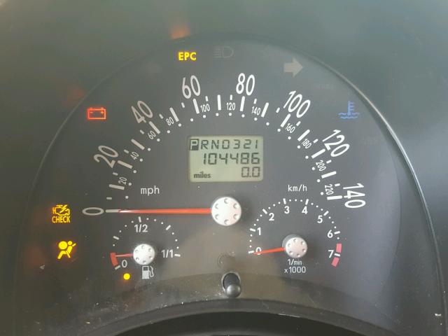 3VWCK21C91M442945 - 2001 VOLKSWAGEN NEW BEETLE 绿色 照片 8