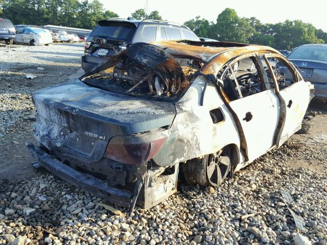 WBANV13538C150874 - 2008 BMW 528 XI BURN photo 4