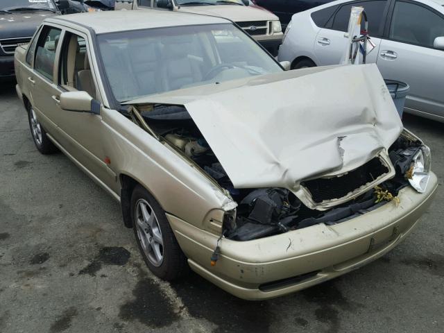 YV1LS56D3X1578025 - 1999 VOLVO S70 GLT GOLD photo 1