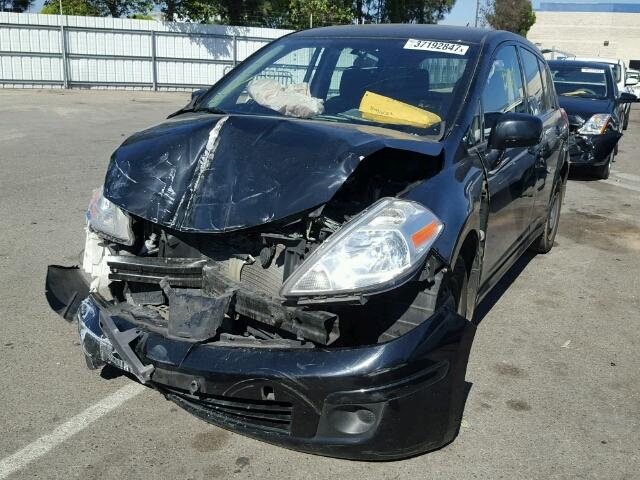 3N1BC1CP9CK807809 - 2012 NISSAN VERSA BLACK photo 2