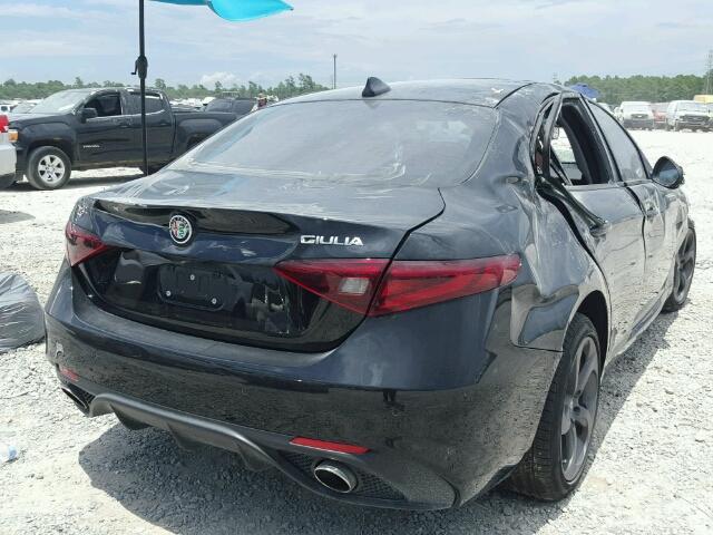 ZARFAEDN2H7543577 - 2017 ALFA ROMEO GIULIA Q4 ნაცრისფერი ფოტო 4