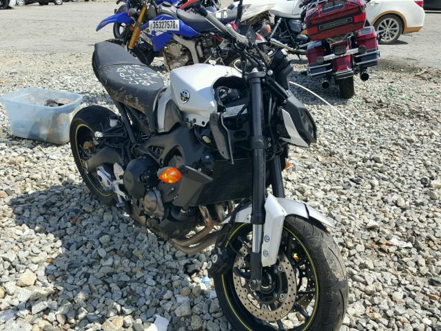 JYARN53E5HA001353 - 2017 YAMAHA FZ09 GRAY photo 1