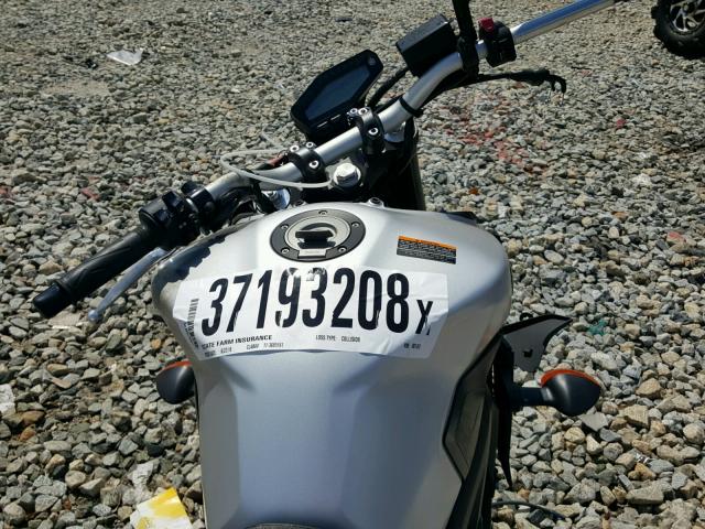 JYARN53E5HA001353 - 2017 YAMAHA FZ09 GRAY photo 5