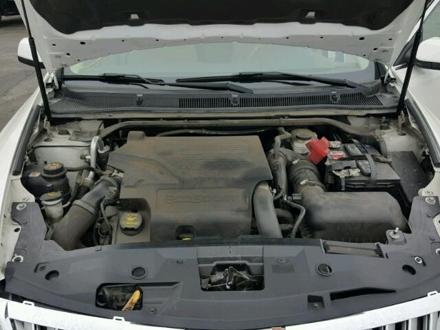 1LNHL9FT0BG607411 - 2011 LINCOLN MKS WHITE photo 7