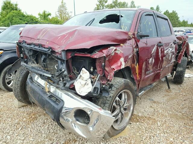 5TFDW5F17AX149513 - 2010 TOYOTA TUNDRA CRE MAROON photo 2