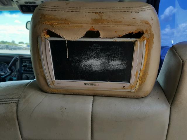 1GYEK63NX2R102523 - 2002 CADILLAC ESCALADE L შავი ფოტო 9