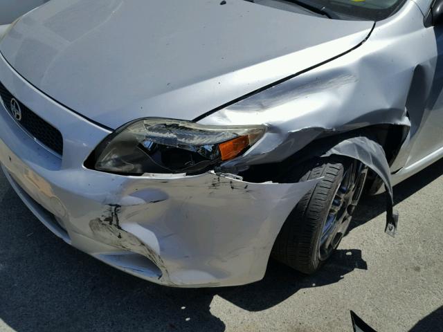 JTKDE177670192779 - 2007 TOYOTA SCION TC 银色 照片 9