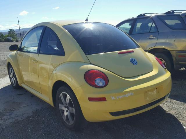 3VWRG31C26M409777 - 2006 VOLKSWAGEN NEW BEETLE 黄色 照片 3