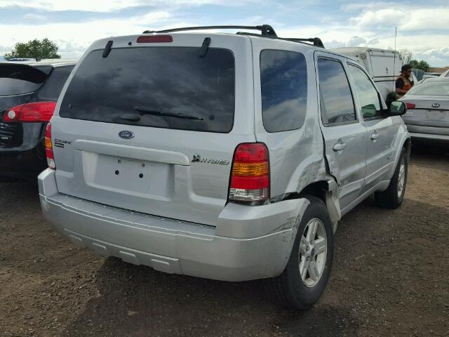 1FMCU96H66KB68270 - 2006 FORD ESCAPE SILVER photo 4