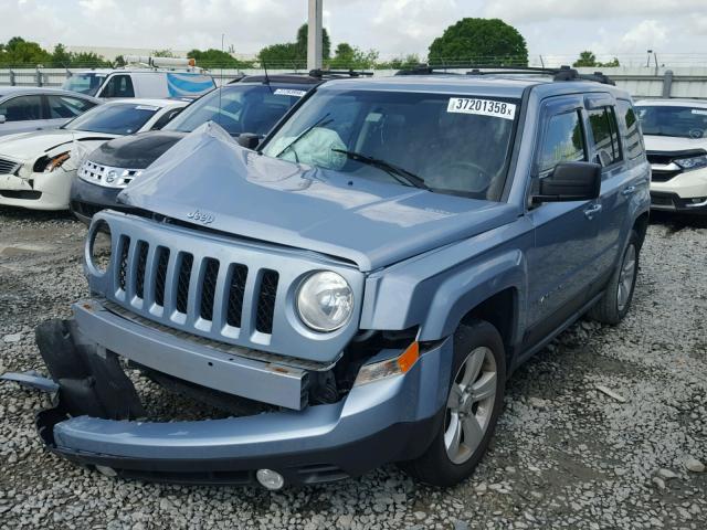 1C4NJPFB8DD119322 - 2013 JEEP PATRIOT LA SILVER photo 2