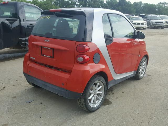 WMEEJ31X78K136854 - 2008 SMART FORTWO PUR ORANGE photo 4