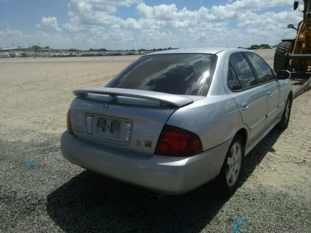 3N1AB51D04L736025 - 2004 NISSAN SENTRA SE- GRAY photo 4