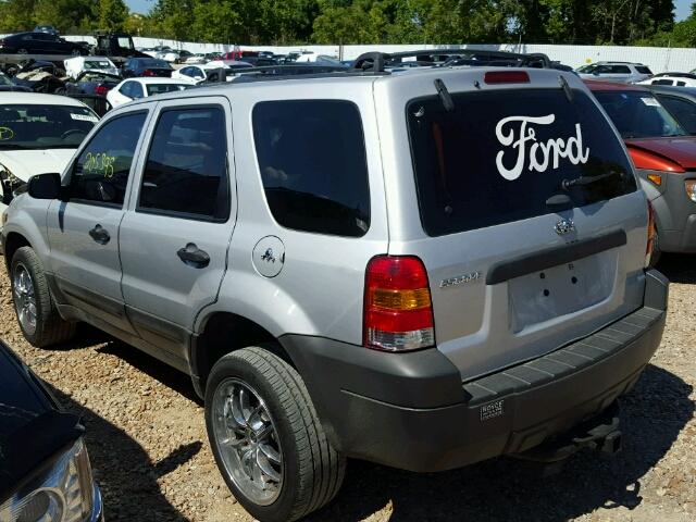 1FMYU02Z05KC93795 - 2005 FORD ESCAPE SILVER photo 3