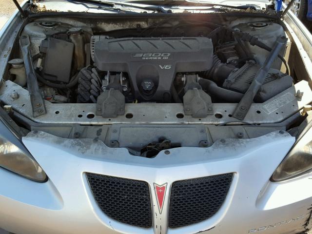 2G2WP522741134374 - 2004 PONTIAC GRAND PRIX SILVER photo 7