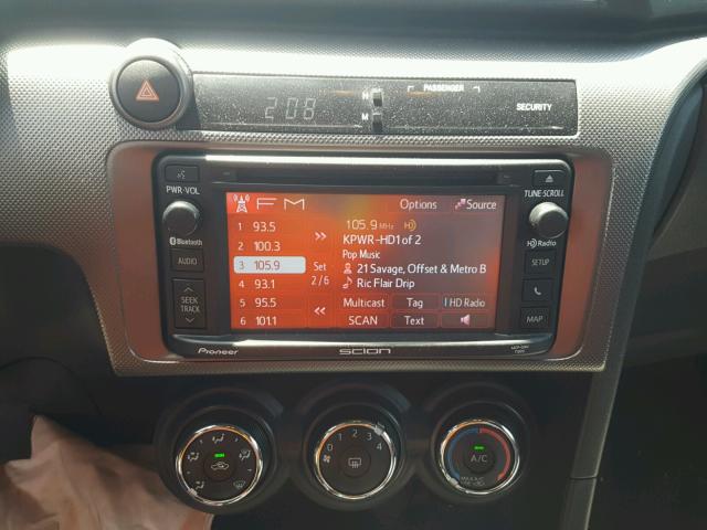 JTKJF5C71FJ003848 - 2015 TOYOTA SCION TC 白色 照片 9