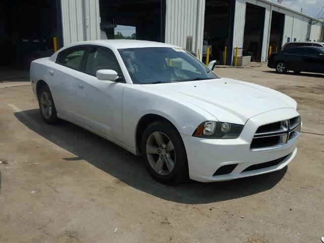 2C3CDXBG8EH174572 - 2014 DODGE CHARGER SE WHITE photo 1