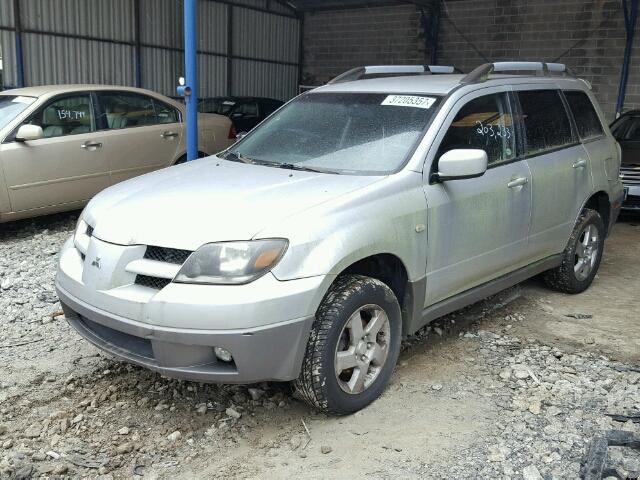 JA4LZ41G33U112630 - 2003 MITSUBISHI OUTLANDER SILVER photo 2