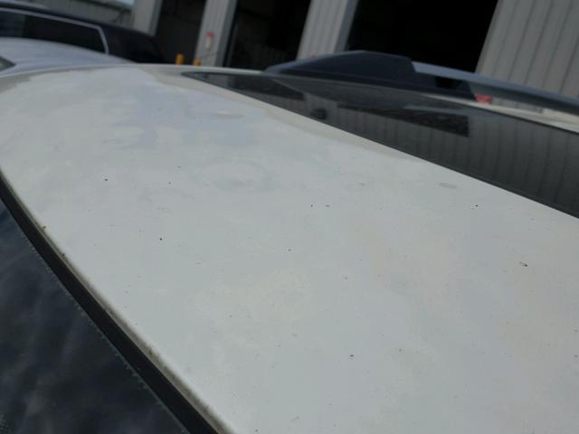 1GKKRSED3BJ249559 - 2011 GMC ACADIA SLT თეთრი ფოტო 9