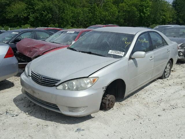 4T1BE32K46U736253 - 2006 TOYOTA CAMRY LE SILVER photo 2