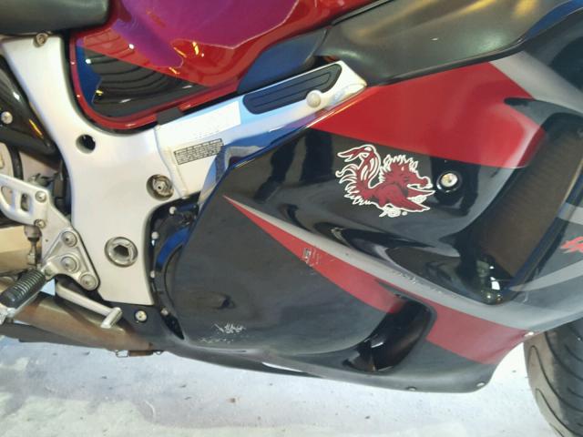 JS1GW71A962111313 - 2006 SUZUKI GSX1300 R BURGUNDY photo 7