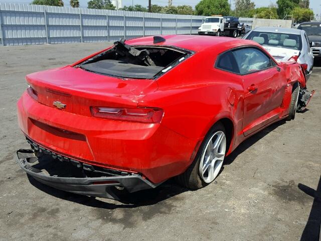 1G1FB1RS8H0180606 - 2017 CHEVROLET CAMARO LT RED photo 4