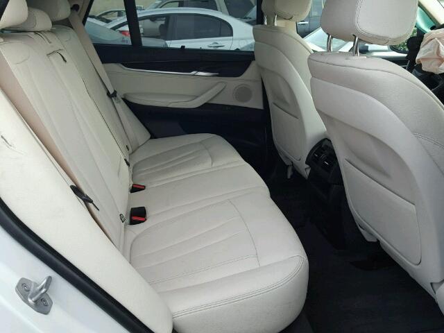 5UXKR2C55E0H34532 - 2014 BMW X5 SDRIVE3 WHITE photo 6