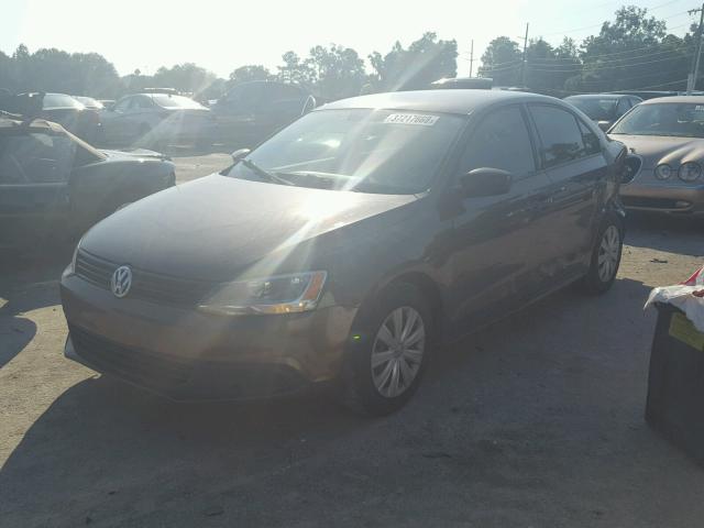 3VW2K7AJ1CM468191 - 2012 VOLKSWAGEN JETTA BASE 棕色 照片 2