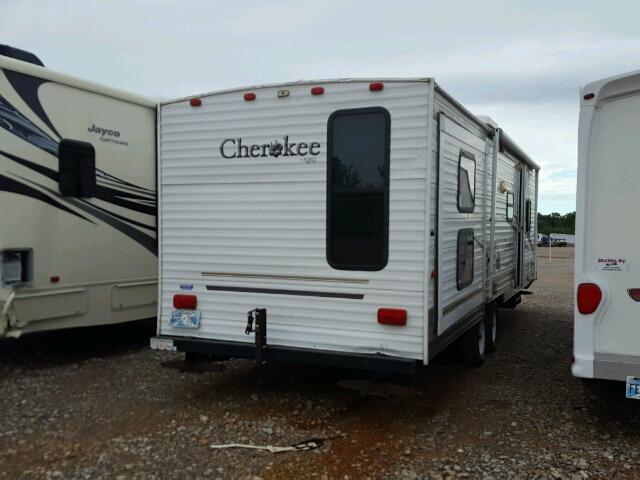 4X4TCKD225P095956 - 2004 CHER CAMPER WHITE photo 4