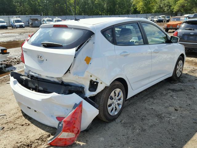 KMHCT5AE2HU347731 - 2017 HYUNDAI ACCENT SE WHITE photo 4